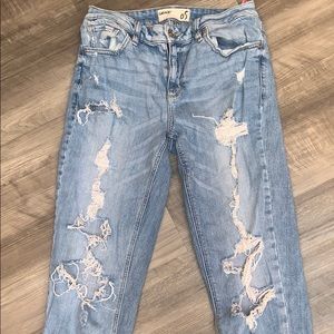 Garage Ripped mom/girlfriend Jeans